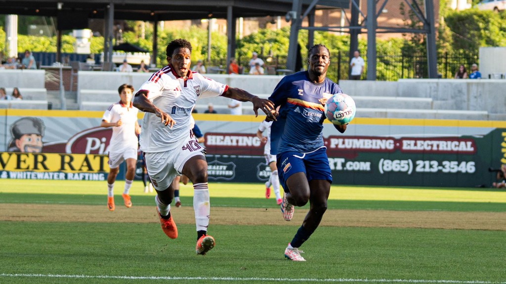 One Knoxville SC was able to take down Chattanooga Red Wolves SC with a gutsy penalty kick performance on Wednesday.